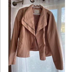 Baby pink/light peach faux leather jacket size xL